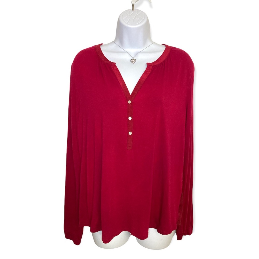 ✨3/$20✨ NWOT Banana Republic Long Sleeve Red Button Blouse